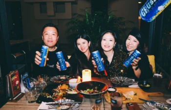 crush-it people having a drink